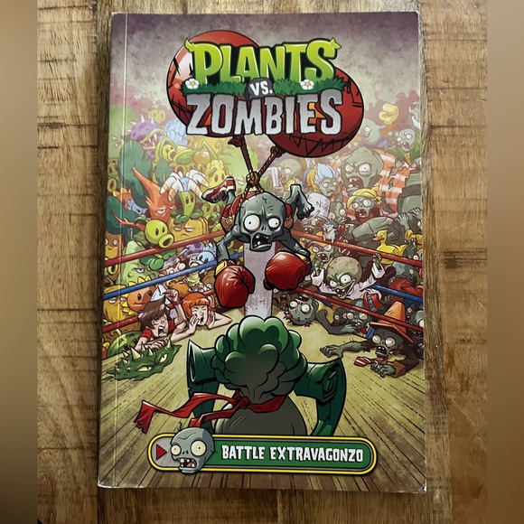Plants VS Zombies lot of 4 books plus bonus Goosebumps graphic novel! - Picture 6 of 8